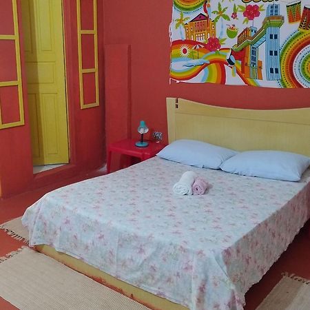 Perto Do Aeroporto De Salvador - Dona Pitanga Hostel Lauro de Freitas Exteriér fotografie