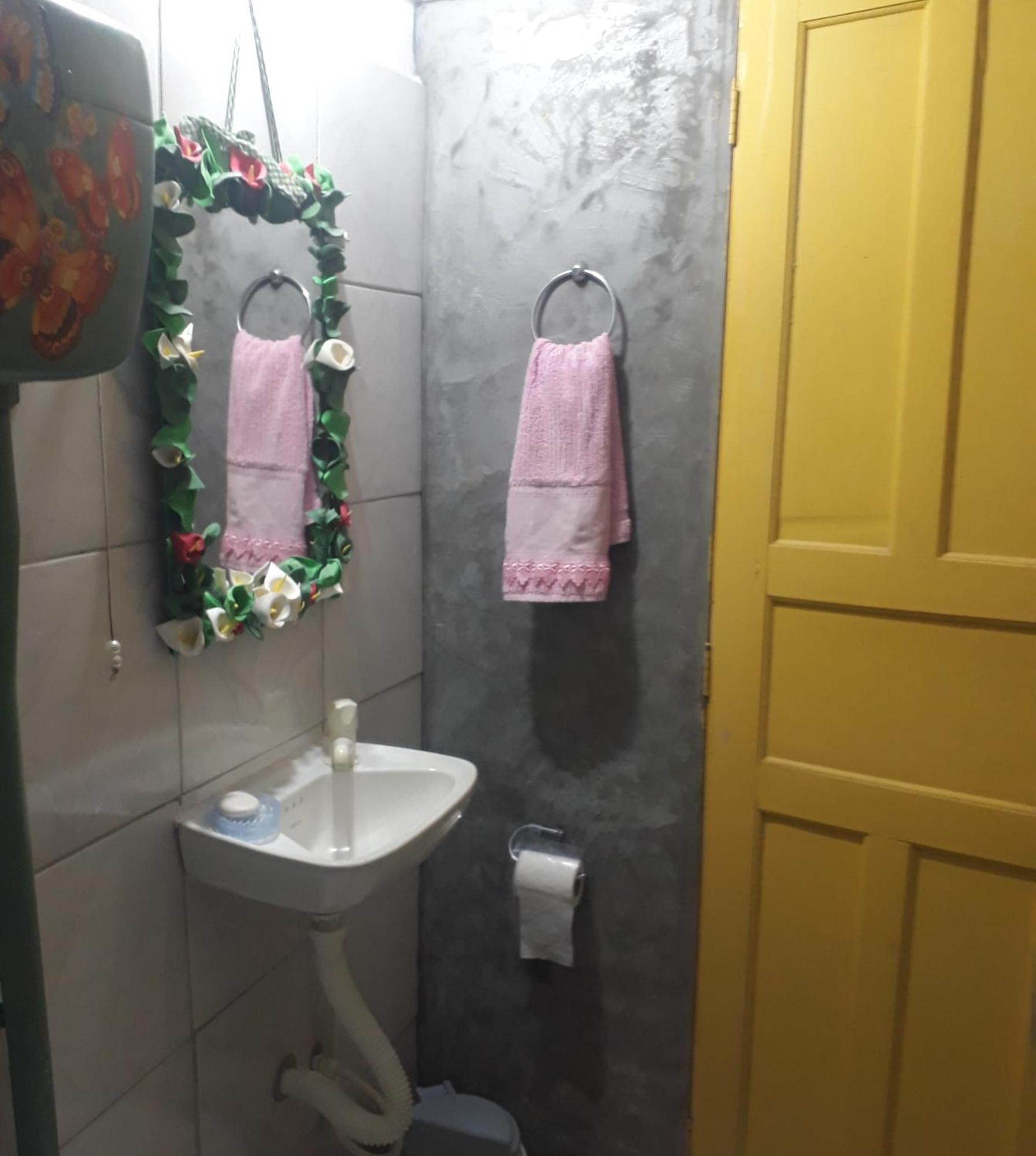 Perto Do Aeroporto De Salvador - Dona Pitanga Hostel Lauro de Freitas Exteriér fotografie